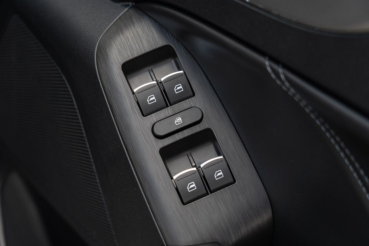 2024 GWM Ute Cannon-L NPW 4X4