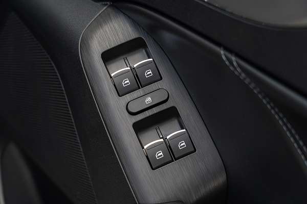 2024 GWM Ute Cannon-L NPW 4X4