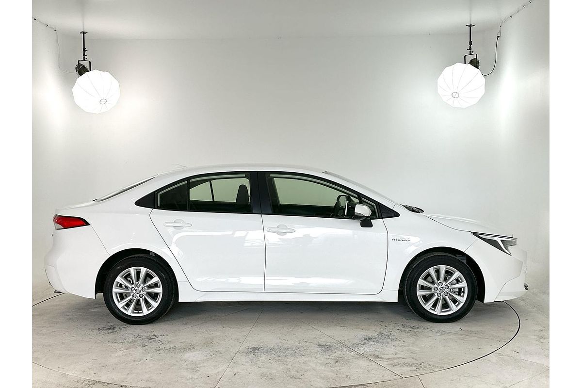 2024 Toyota Corolla Ascent Sport Hybrid ZWE219R