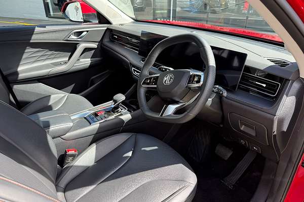 2024 MG HS Excite AS33