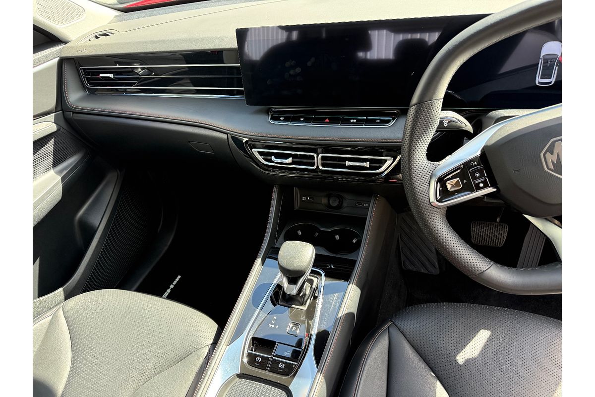 2024 MG HS Excite AS33