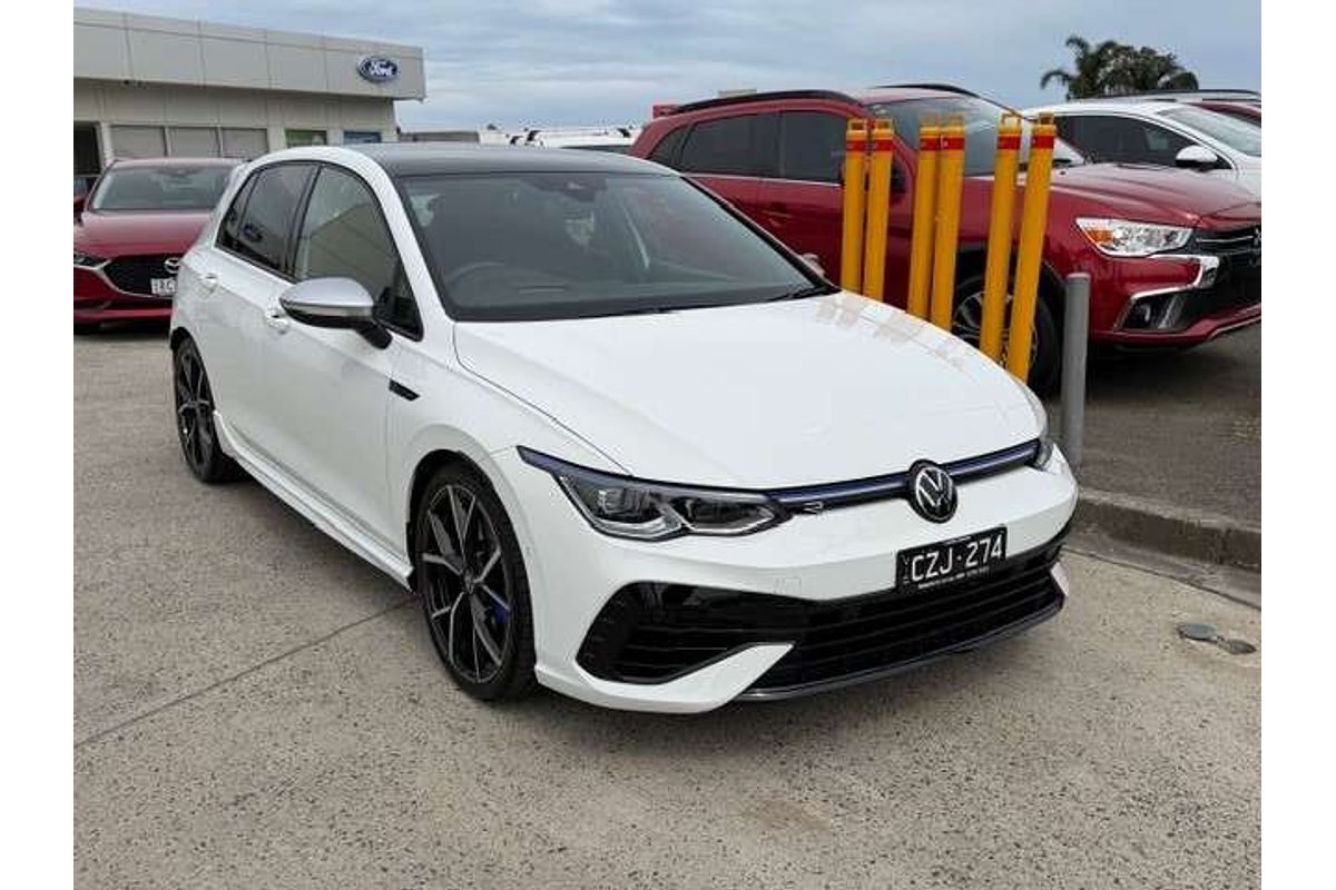 2024 Volkswagen Golf R 8