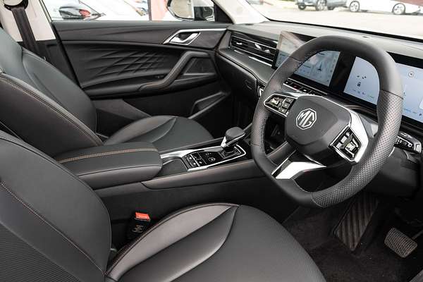 2025 MG HS Super Hybrid Essence AS33P