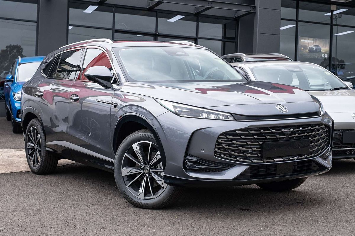 2025 MG HS Essence AS33