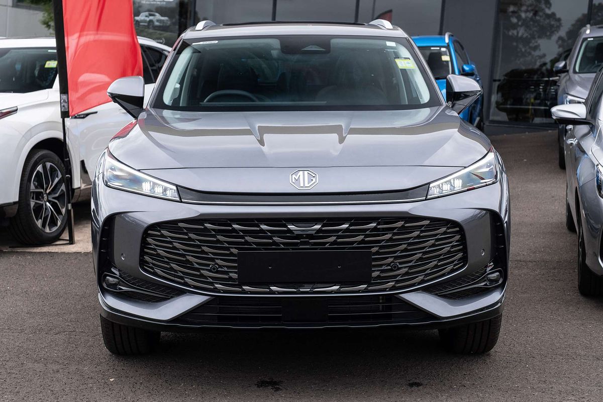 2025 MG HS Essence AS33