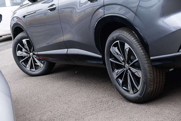 2025 MG HS Essence AS33