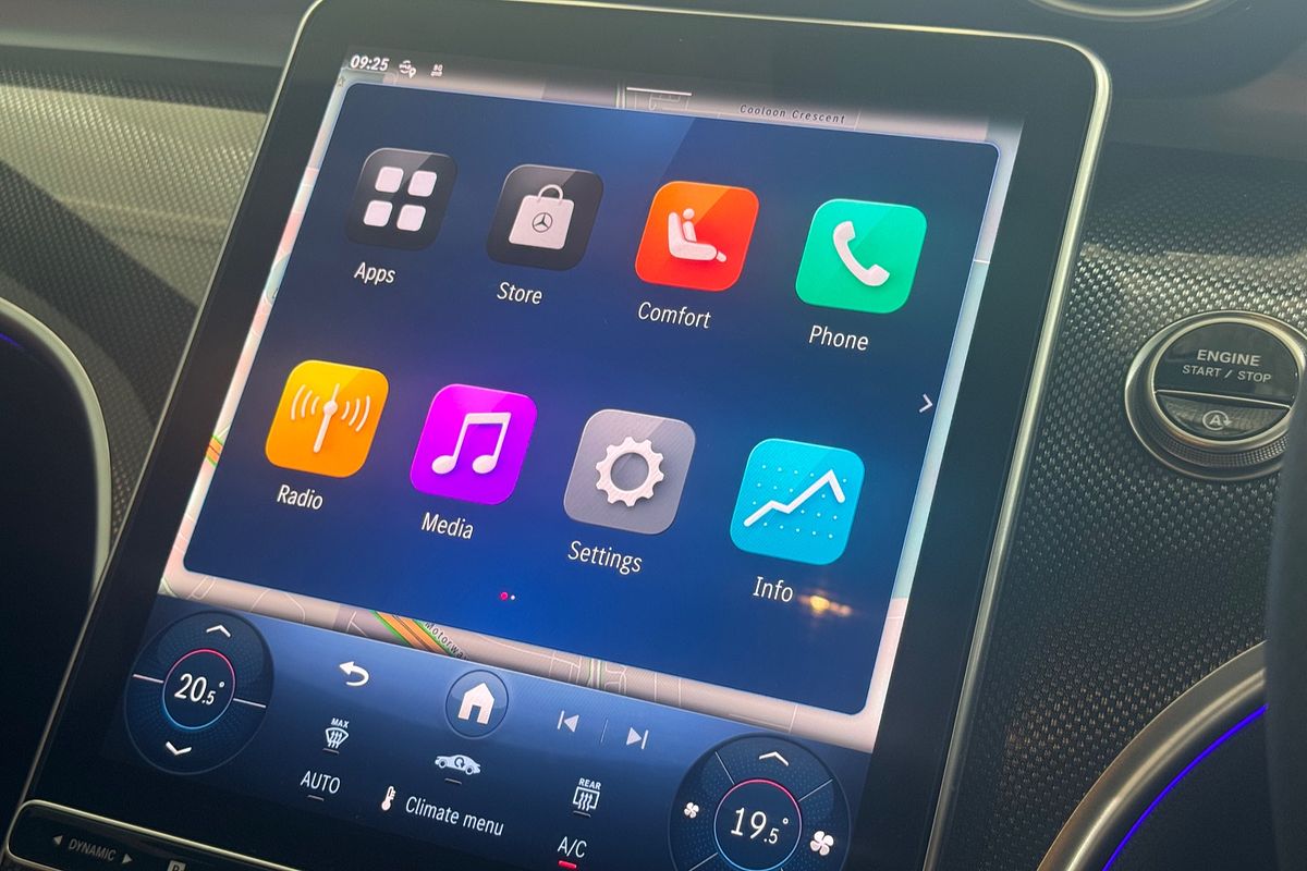 2025 Mercedes-Benz C-Class C200 Sport Edition W206