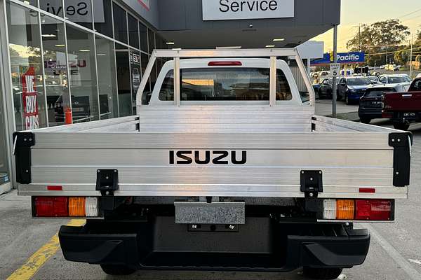 2025 Isuzu D-MAX SX High Ride Rear Wheel Drive