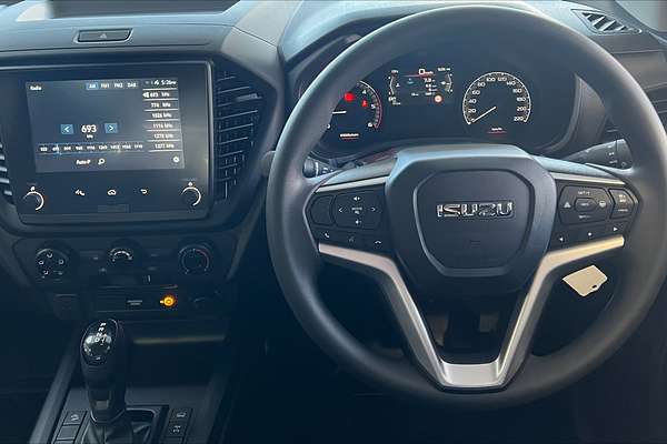 2025 Isuzu D-MAX SX High Ride Rear Wheel Drive