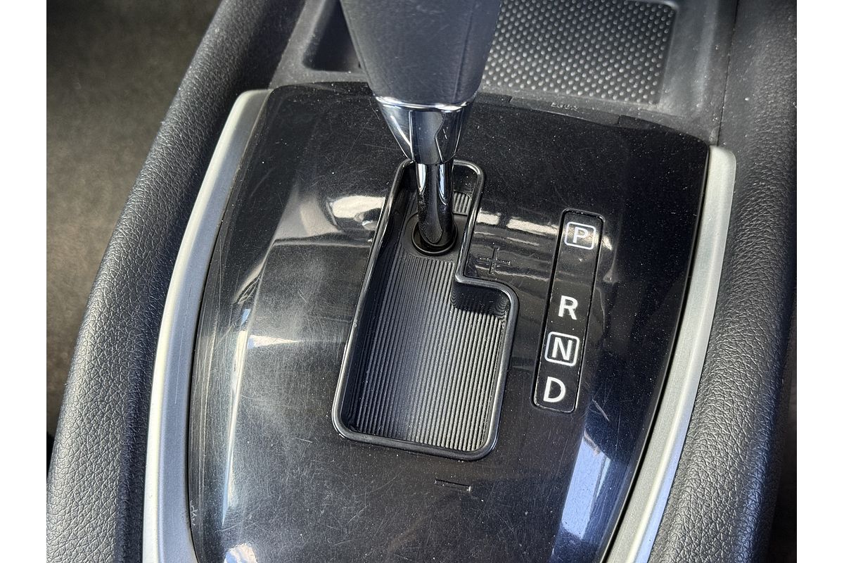 2015 Nissan X-TRAIL ST T32