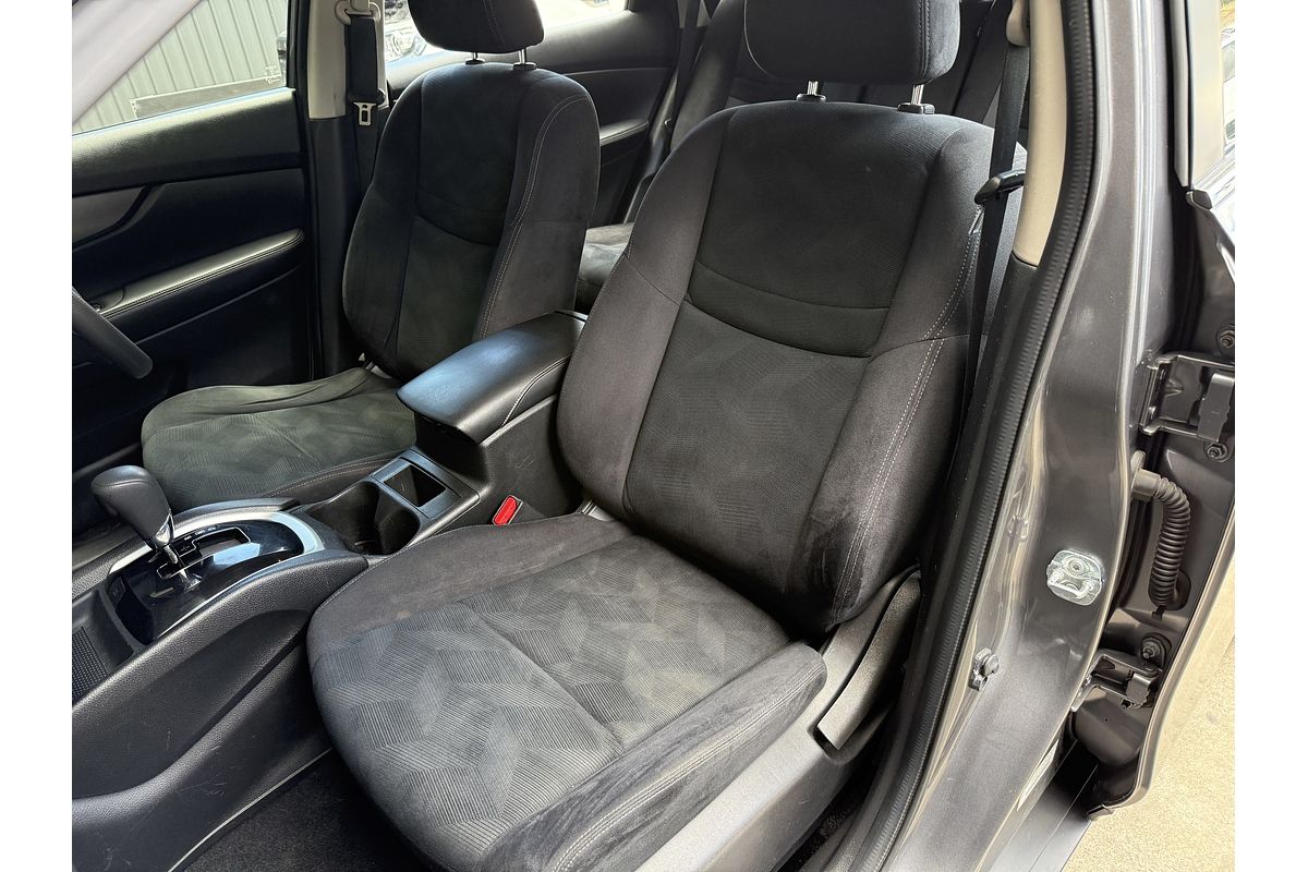 2015 Nissan X-TRAIL ST T32