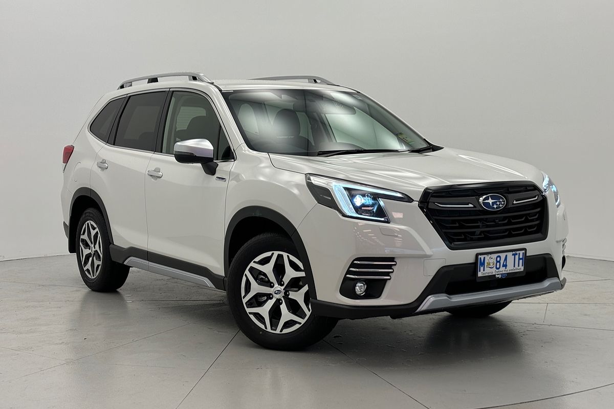 2025 Subaru Forester Hybrid L S5