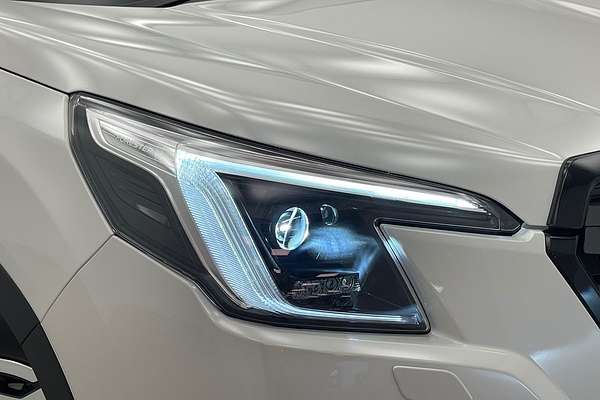 2025 Subaru Forester Hybrid L S5