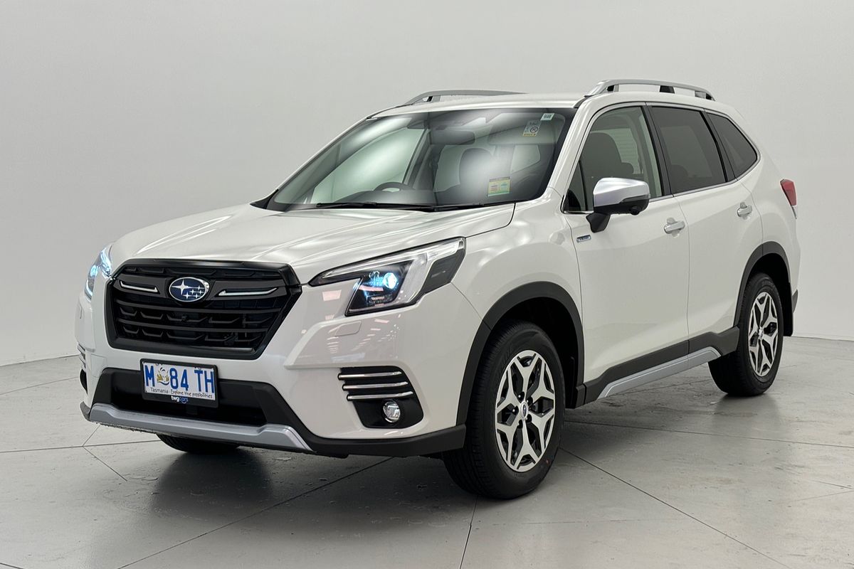 2025 Subaru Forester Hybrid L S5