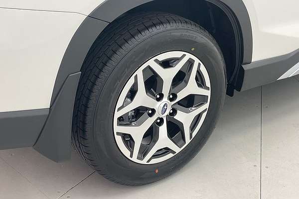 2025 Subaru Forester Hybrid L S5