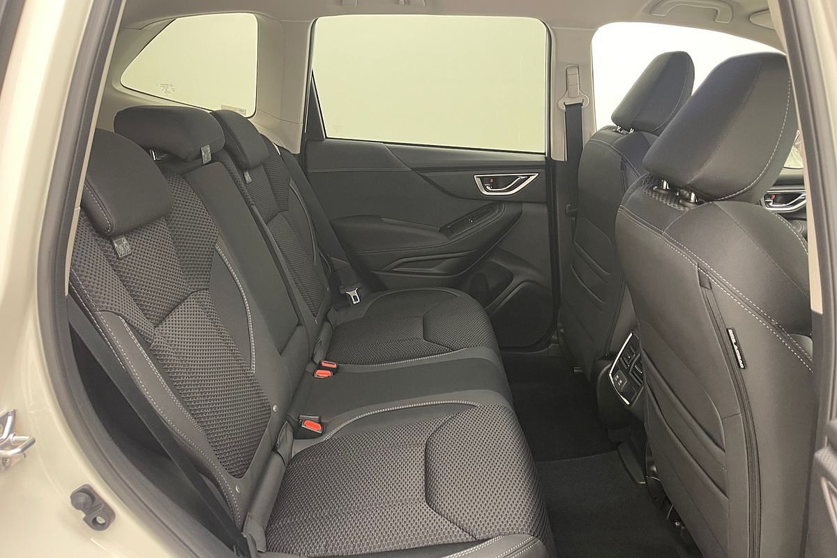 2025 Subaru Forester Hybrid L S5