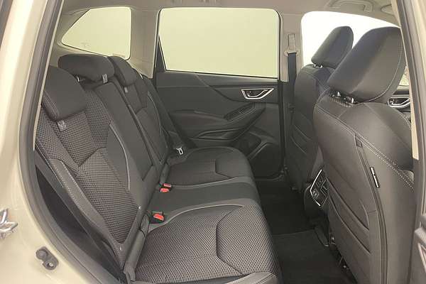 2025 Subaru Forester Hybrid L S5