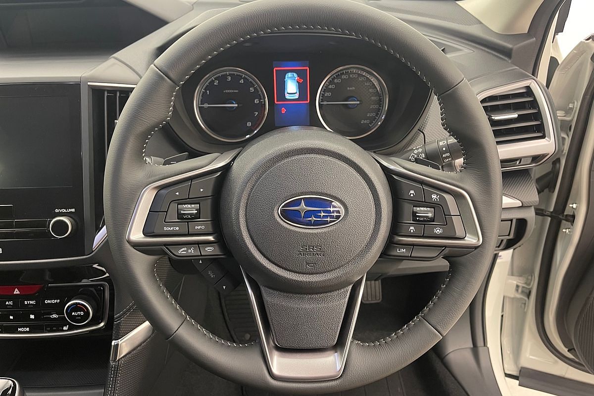 2025 Subaru Forester Hybrid L S5