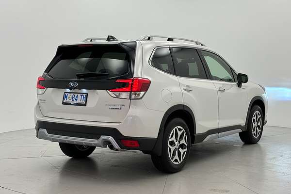 2025 Subaru Forester Hybrid L S5