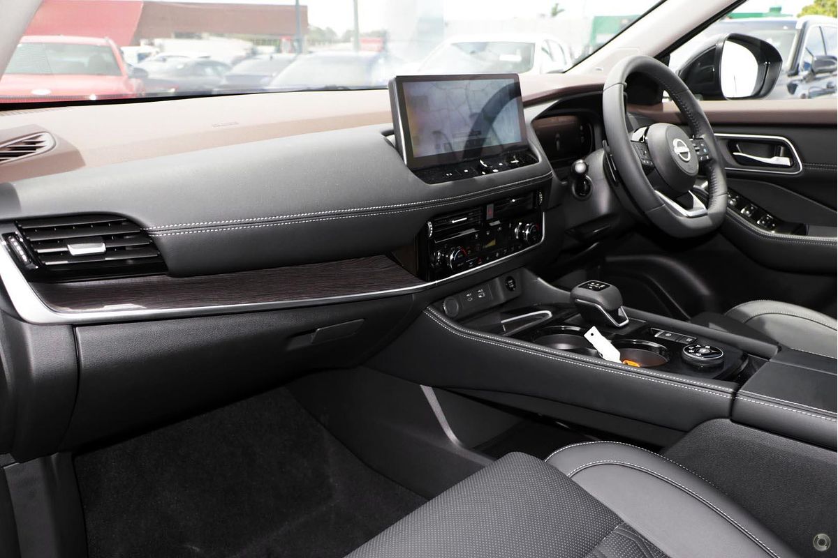 2025 Nissan X-TRAIL Ti-L T33