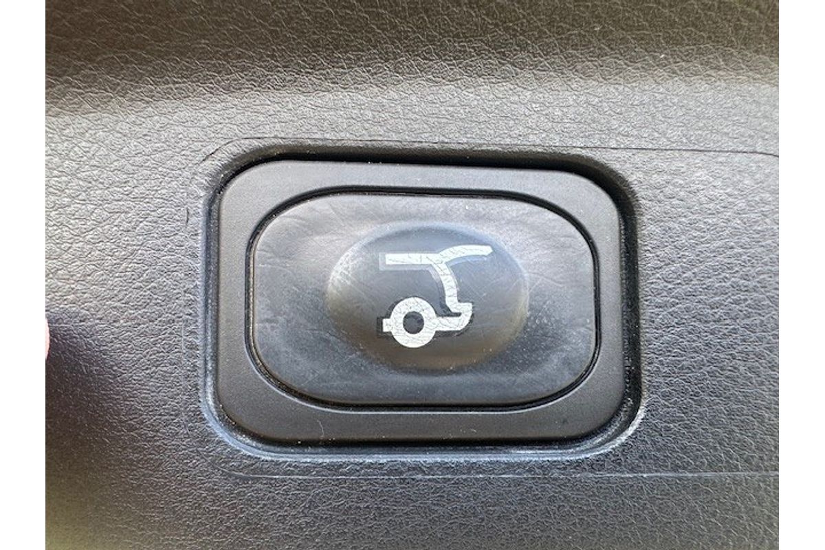 2023 Ford Everest Platinum 3.0L