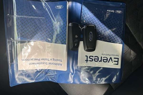 2023 Ford Everest Platinum 3.0L