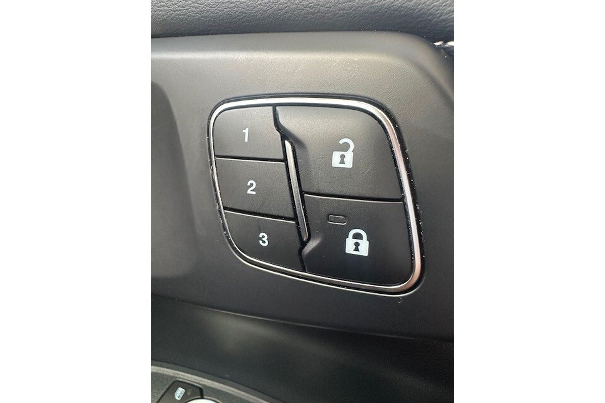 2023 Ford Everest Platinum 3.0L