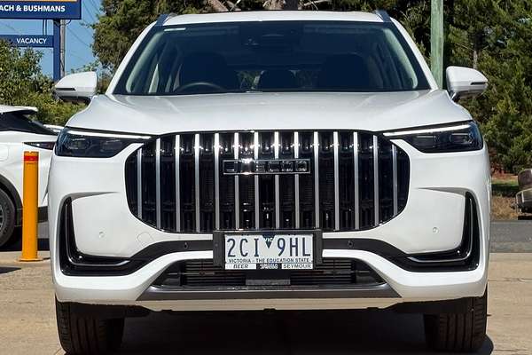 2025 Jaecoo J8 Track