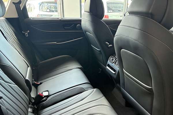 2025 Jaecoo J8 Track