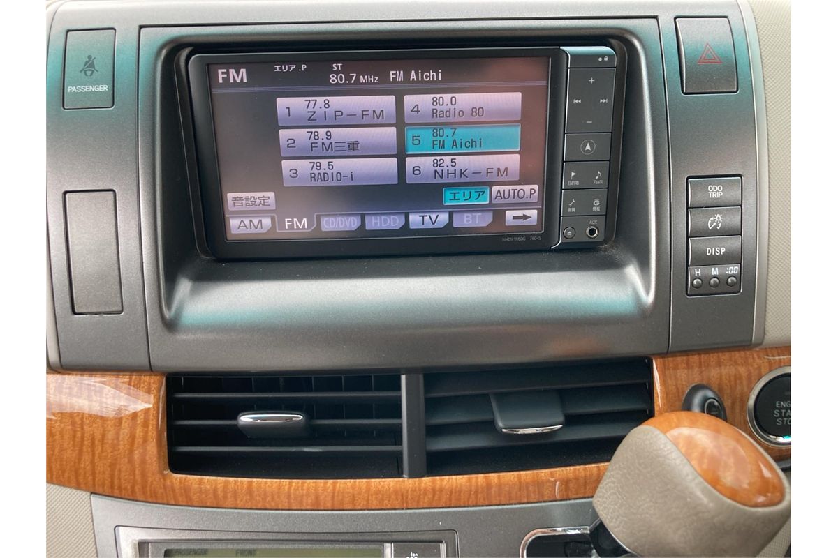 2011 Toyota Estima G 4WD Welcab