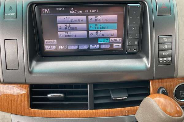 2011 Toyota Estima G 4WD Welcab