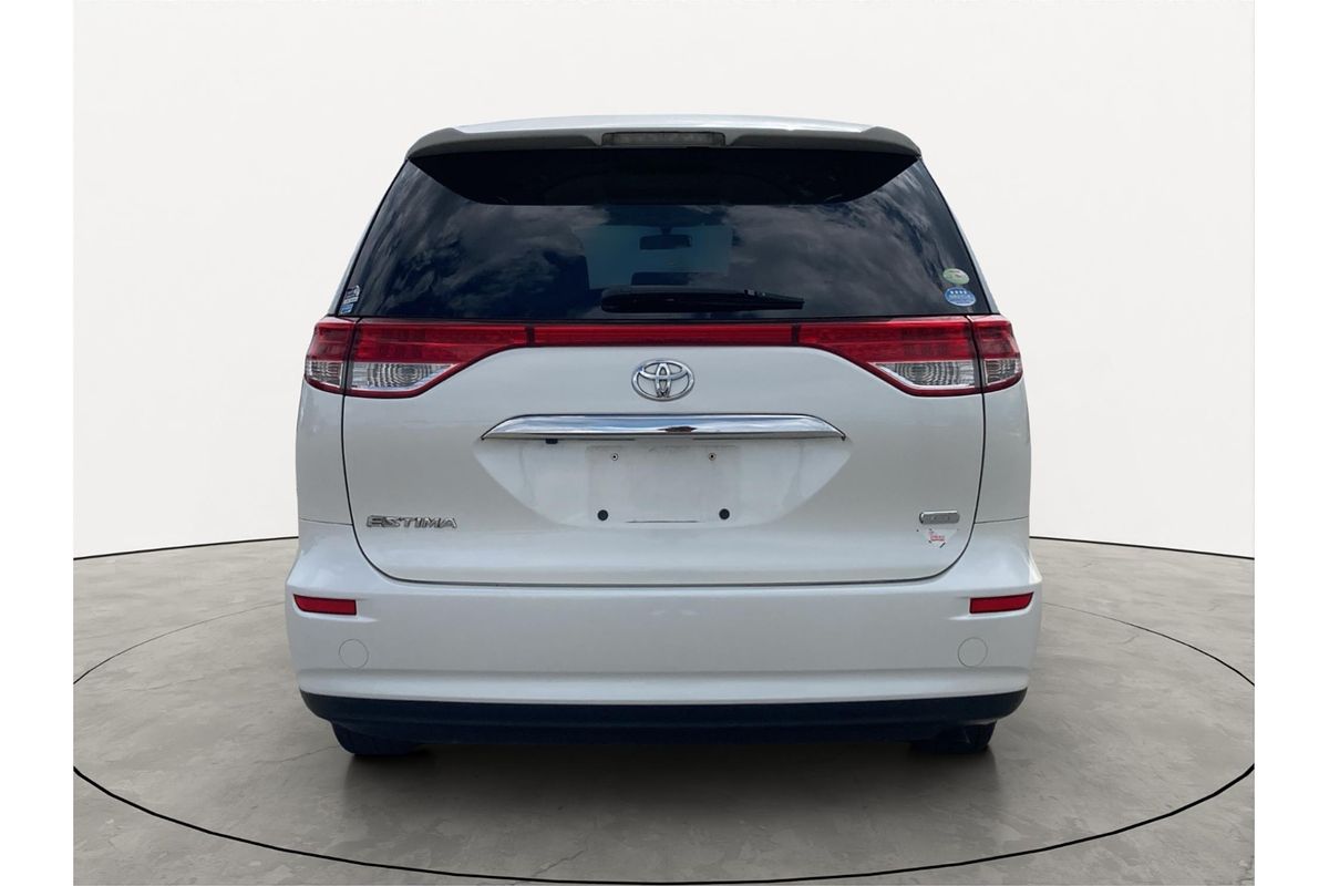 2011 Toyota Estima G 4WD Welcab