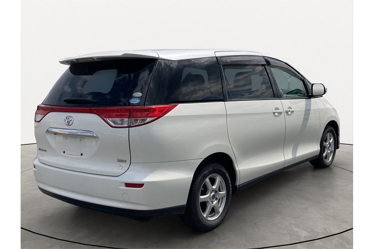 2011 Toyota Estima G 4WD Welcab