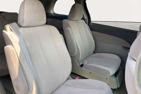 2007 Toyota Estima G Welcab ACR50
