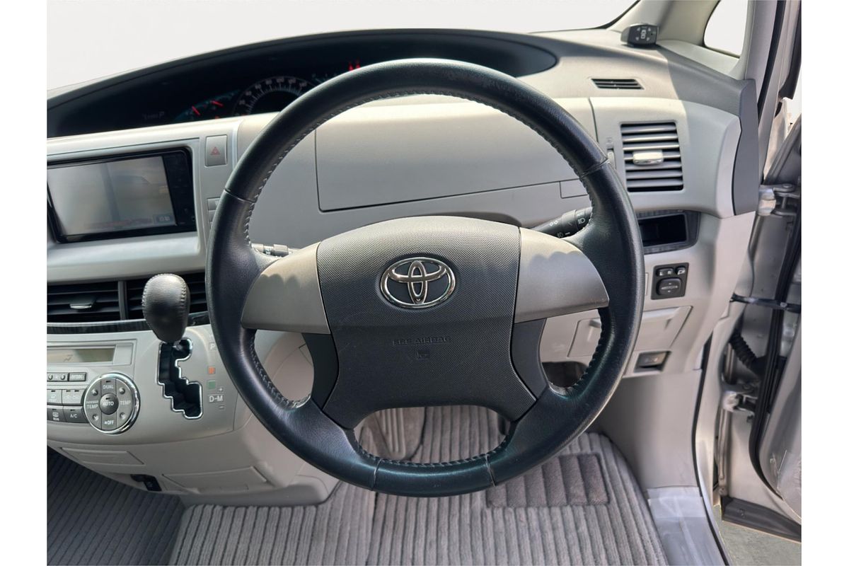 2008 Toyota Estima Aeras Welcab