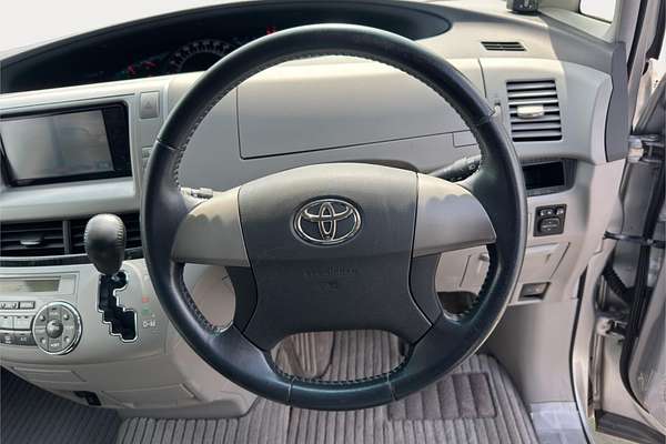 2008 Toyota Estima Aeras Welcab
