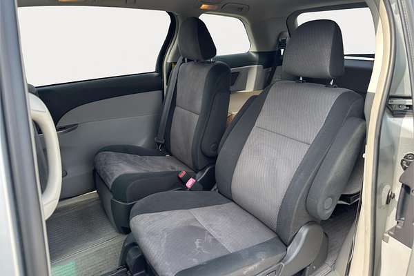 2008 Toyota Estima Aeras Welcab