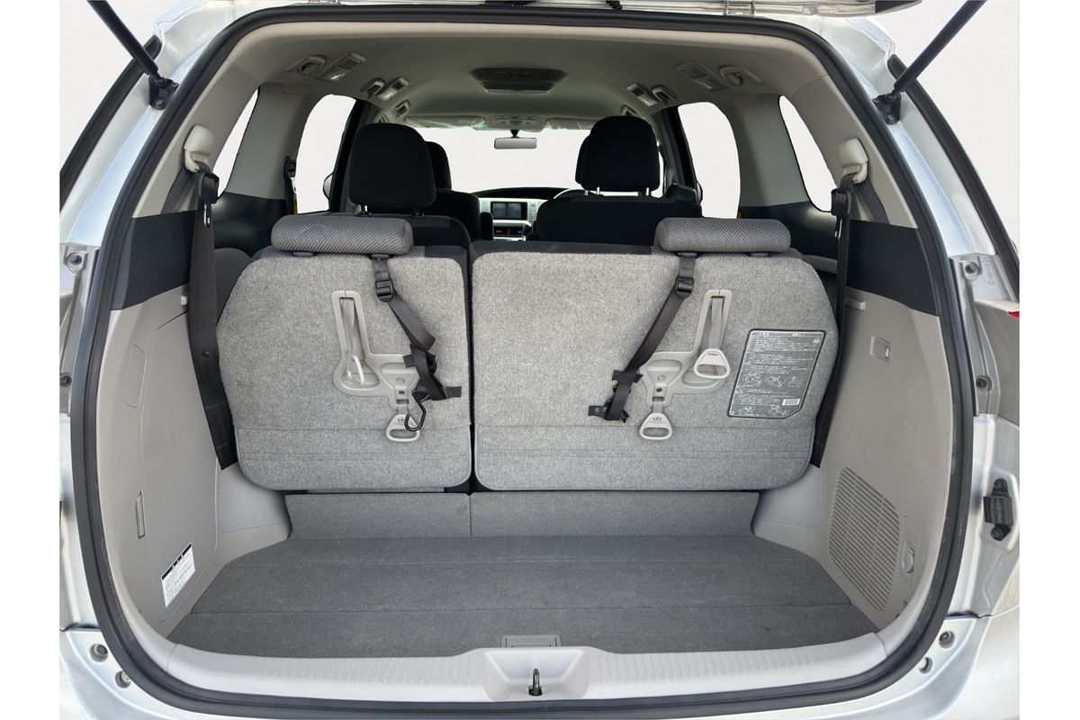 2008 Toyota Estima Aeras Welcab
