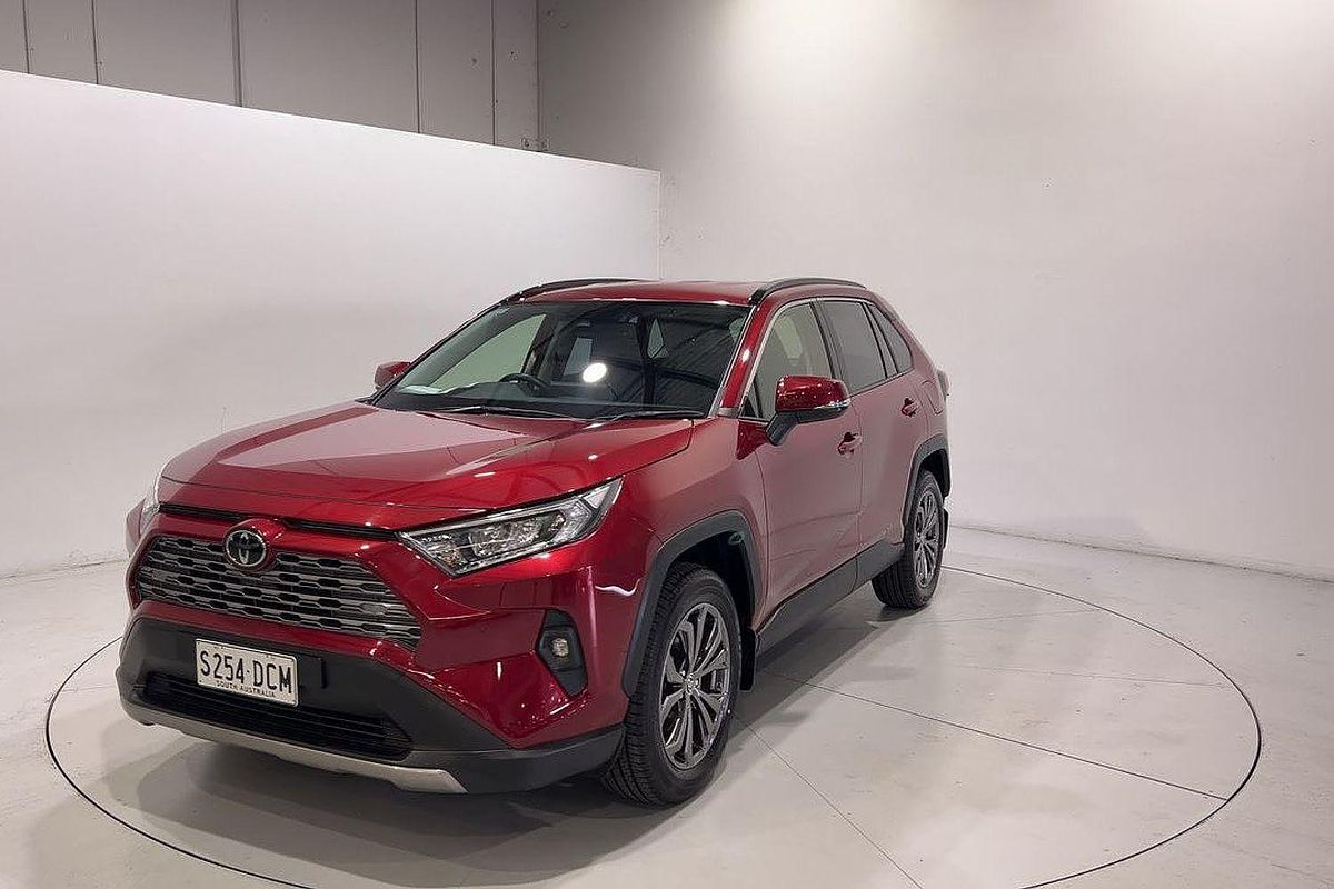 2024 Toyota RAV4 GXL MXAA52R