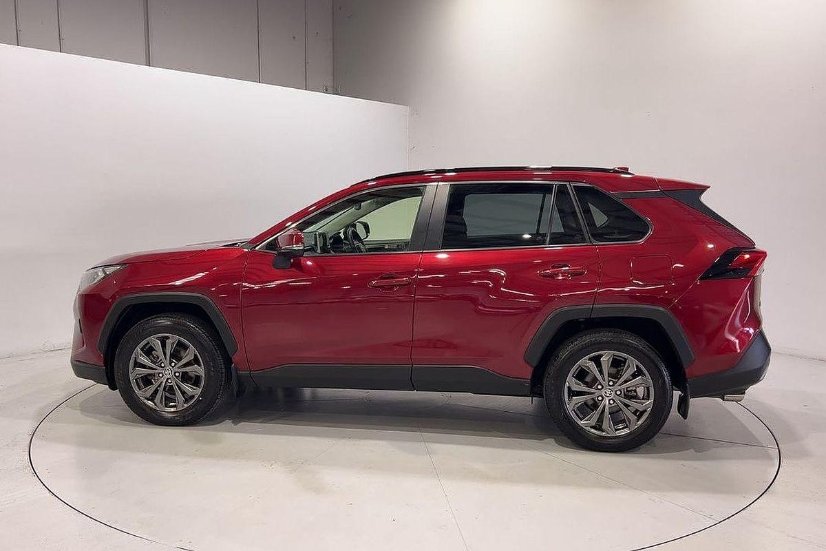 2024 Toyota RAV4 GXL MXAA52R