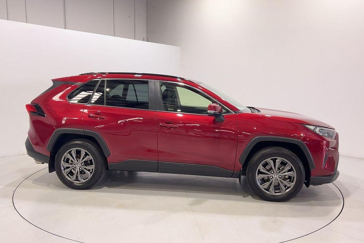 2024 Toyota RAV4 GXL MXAA52R