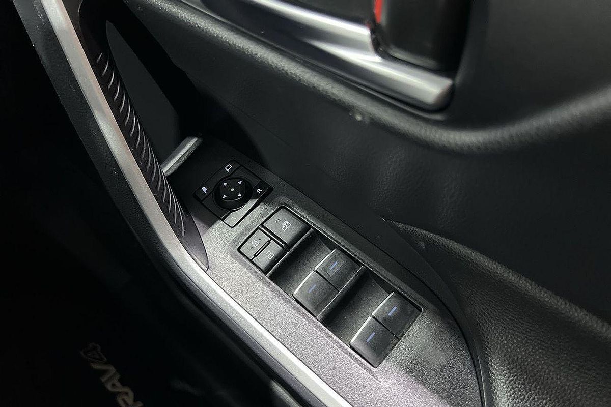 2024 Toyota RAV4 GXL MXAA52R