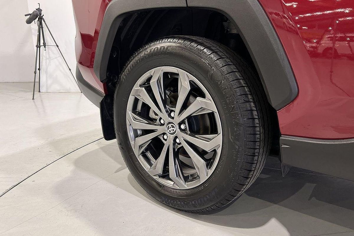 2024 Toyota RAV4 GXL MXAA52R