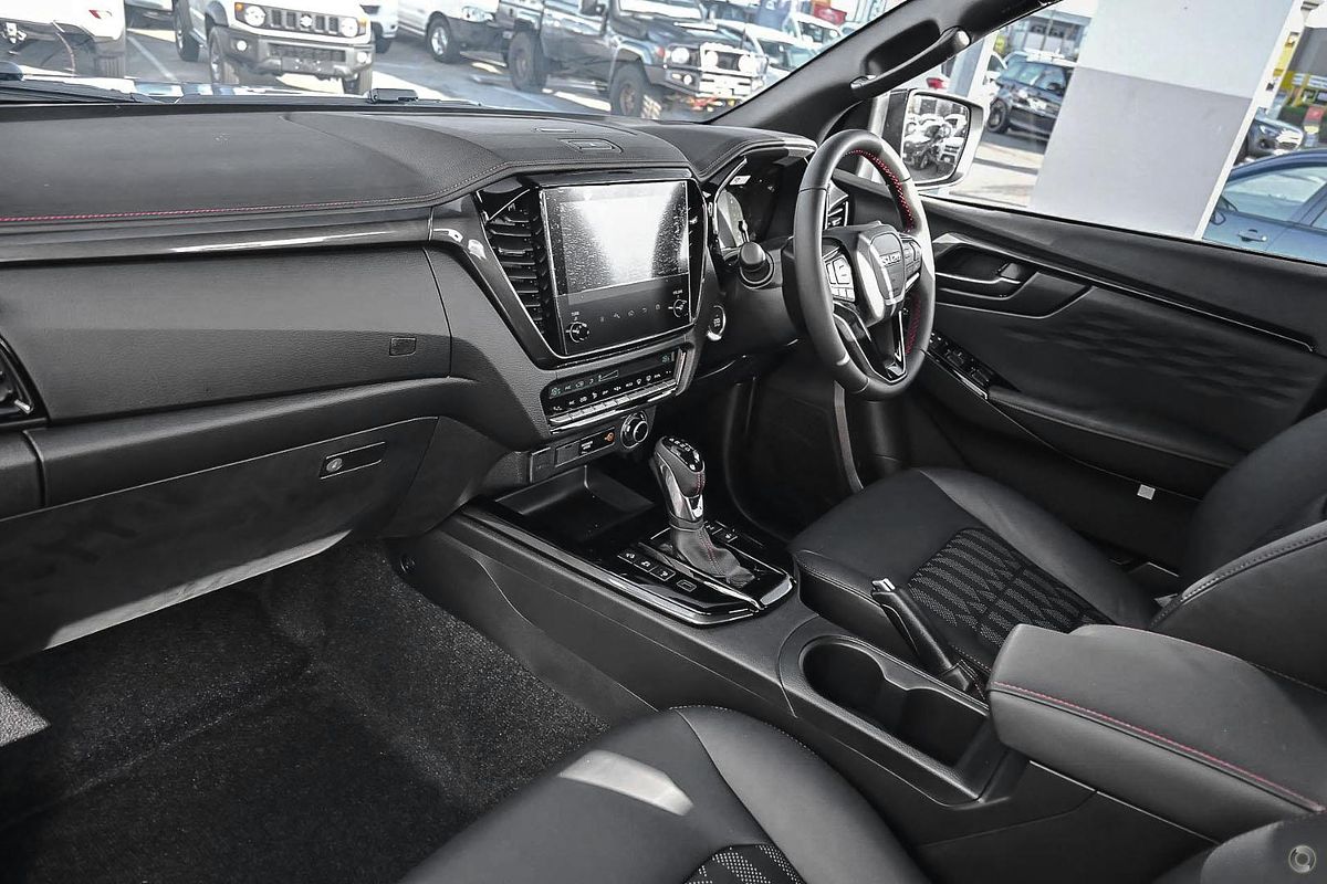 2025 Isuzu D-MAX X-TERRAIN 4X4
