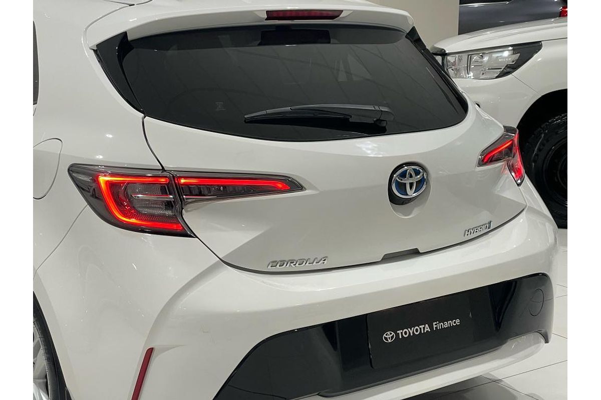2022 Toyota Corolla Ascent Sport Hybrid ZWE211R