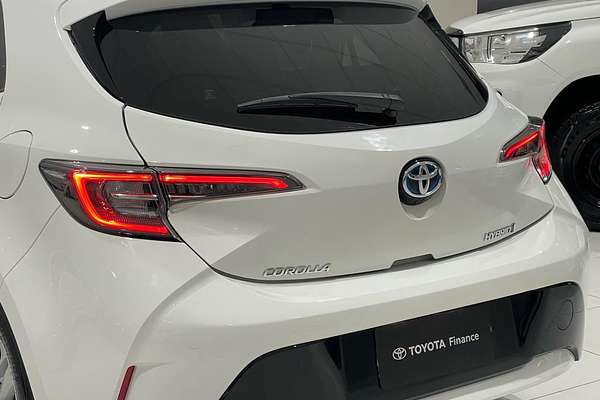 2022 Toyota Corolla Ascent Sport Hybrid ZWE211R