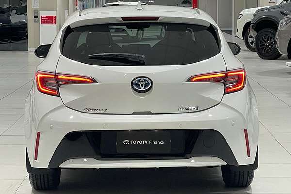 2022 Toyota Corolla Ascent Sport Hybrid ZWE211R