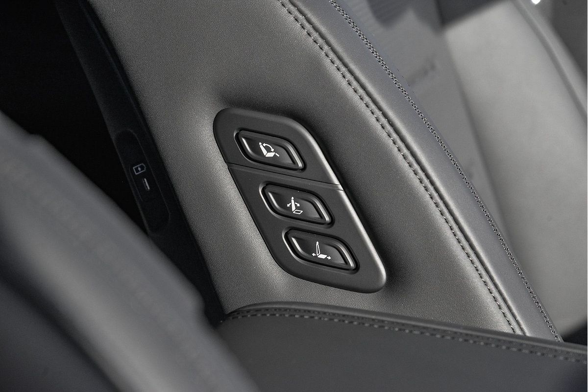 2025 Hyundai Santa Fe Hybrid MX5.V2