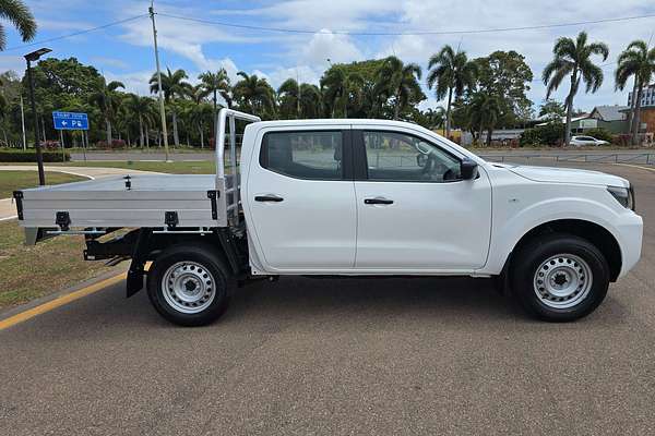 2024 Nissan Navara SL D23