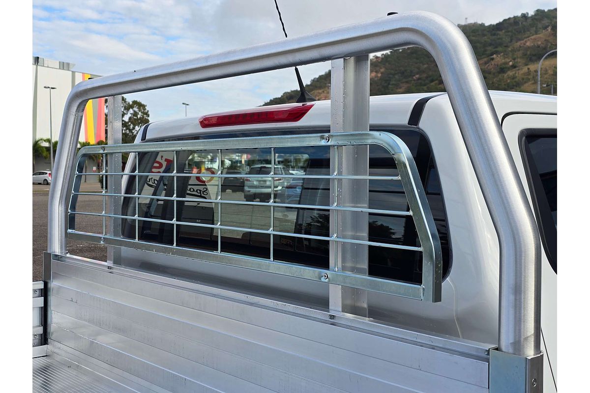 2024 Nissan Navara SL D23